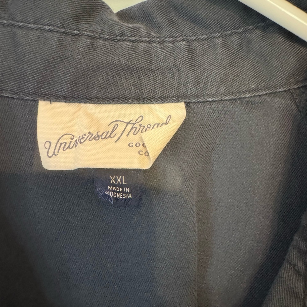 Plus size button down - Picture 2 of 2